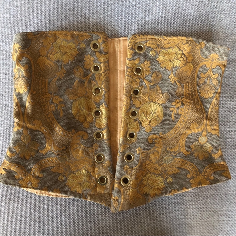Underbust Wench Corset by Damsel in this Dress